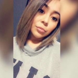 Meet your Posher, Reyna